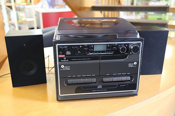Stereoanlage zum Digitalisieren von Kassetten und Schallplatten