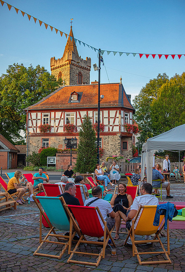 Sommer auf dem Freien Platz