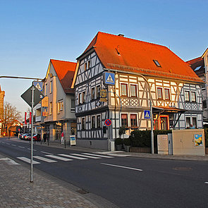 Fachwerkhaus Historischer Stadtrundgang Gaststätte "Weinhaus" Hauptstraße 47