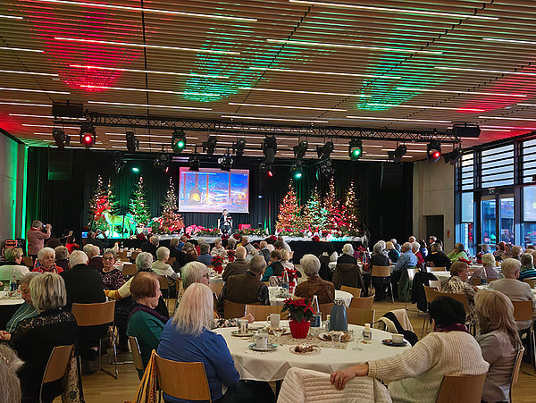Adventsfeier Senioren im Stadthaus Bruchköbel